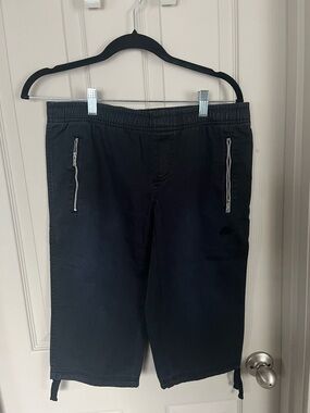 Nike Black Drawstring Casual capris for women, NWT